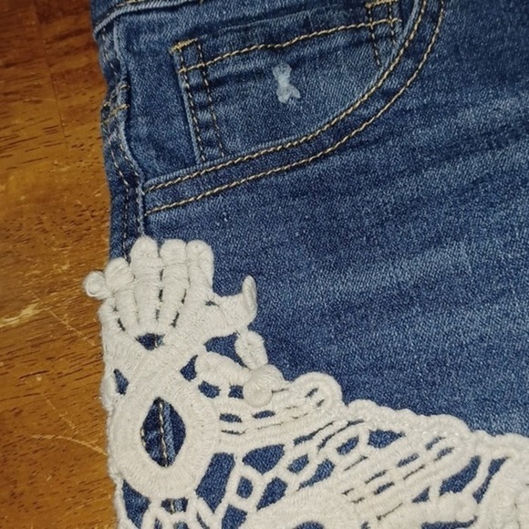 Thread Market Denim Shorty Shorts Crochet Cut-off Juniors Size 3 Festival - Picture 5 of 7
